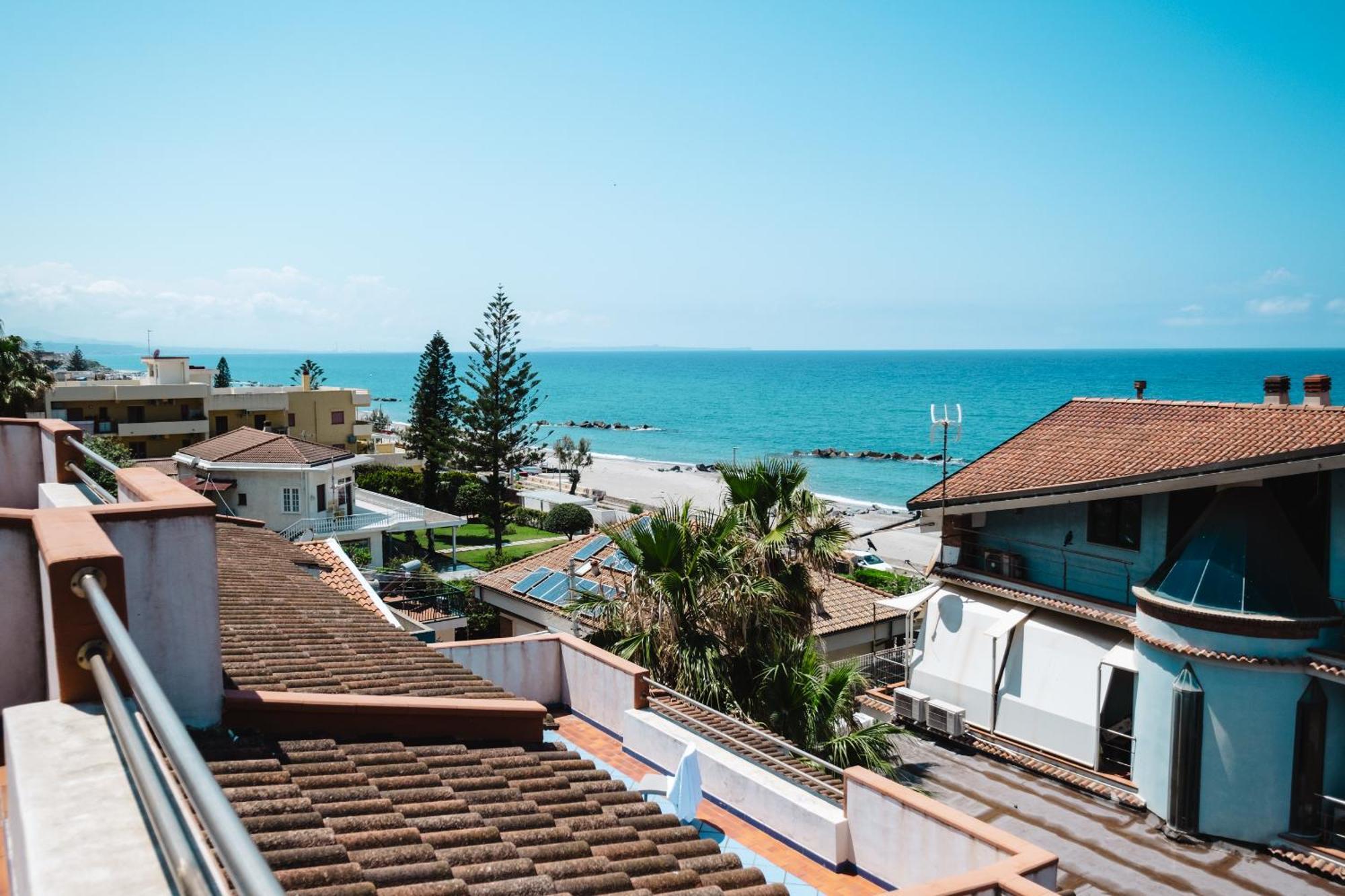 Oasi Azzurra Aparthotel Μεσίνα Εξωτερικό φωτογραφία