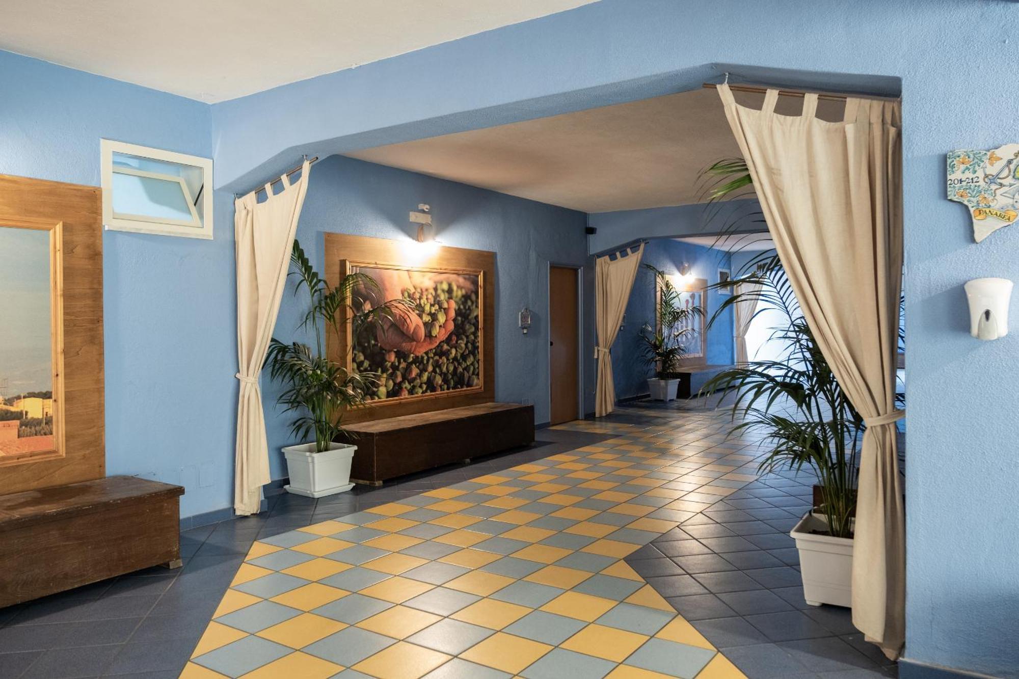 Oasi Azzurra Aparthotel Μεσίνα Εξωτερικό φωτογραφία