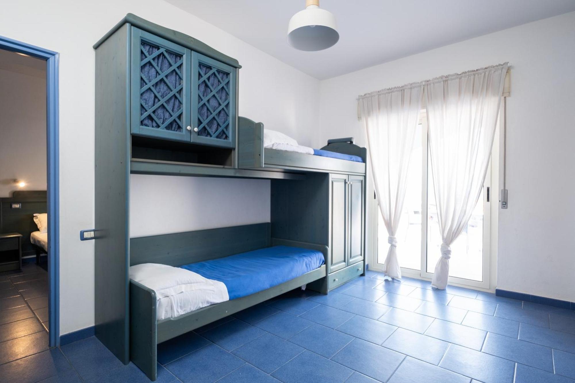 Oasi Azzurra Aparthotel Μεσίνα Εξωτερικό φωτογραφία